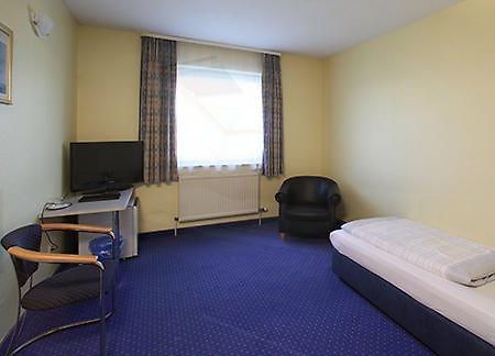Albatros Airport Hotel Mörfelden-Walldorf Habitación foto